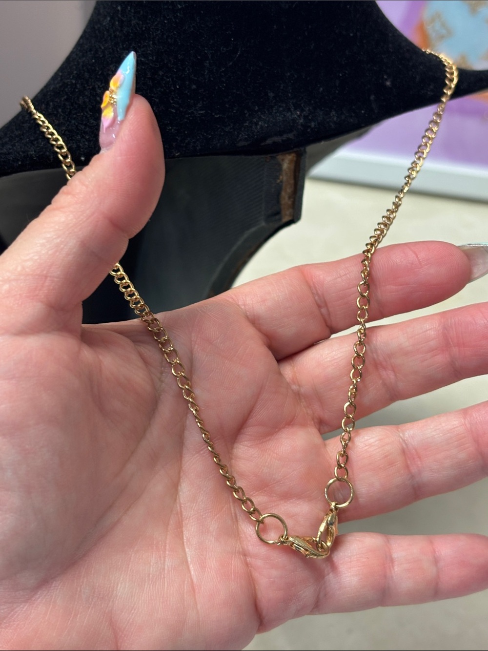 Gold Pearl Tassel Pendant Necklace - Picture 3 of 3